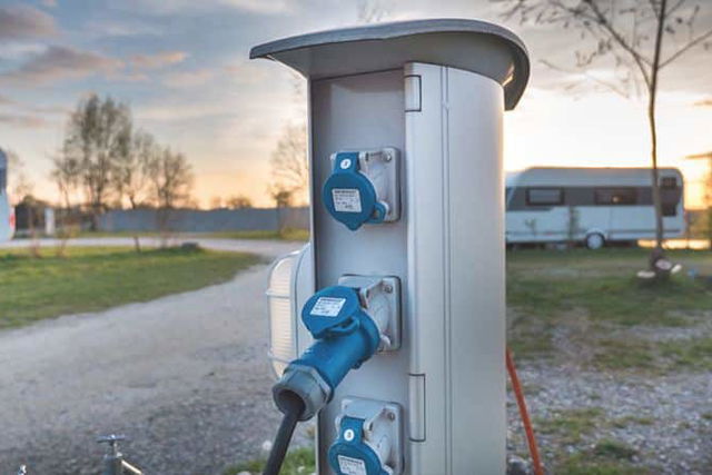 Elektriciteit in campers en caravans: walstroom - maar dan wel op de juiste manier