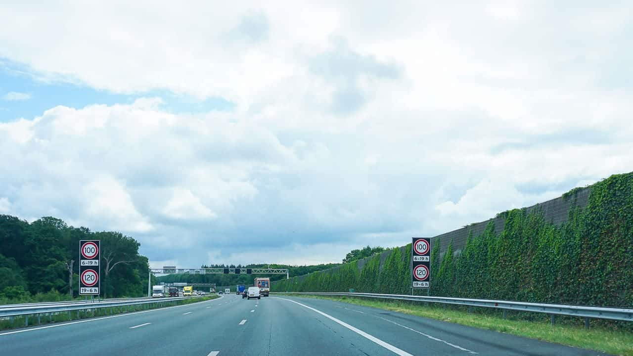 Verkehrsregeln in den Niederlande