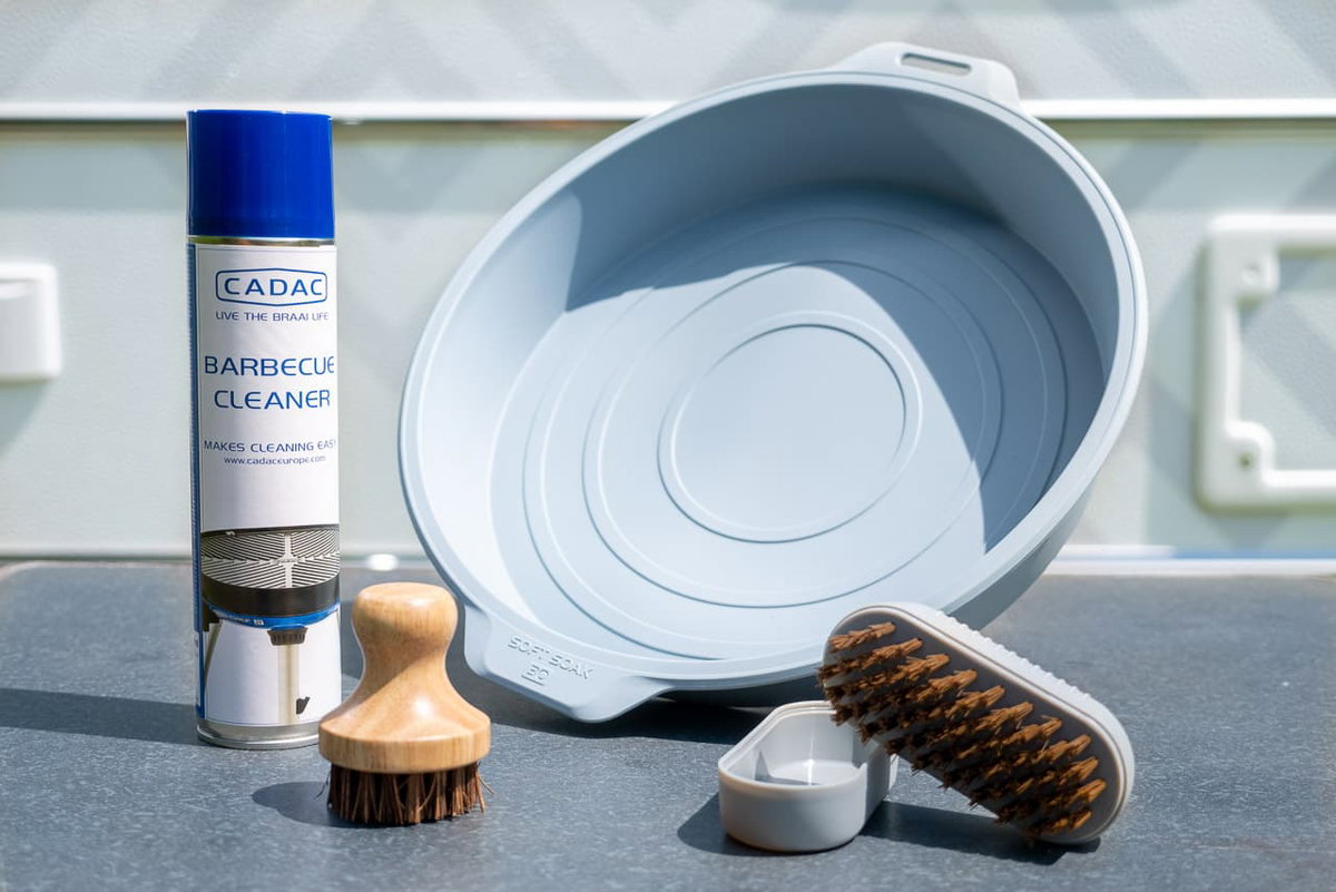 CADAC grillreiniger en hulpmiddelen voor het schoonmaken van de antiaanbaklaag
