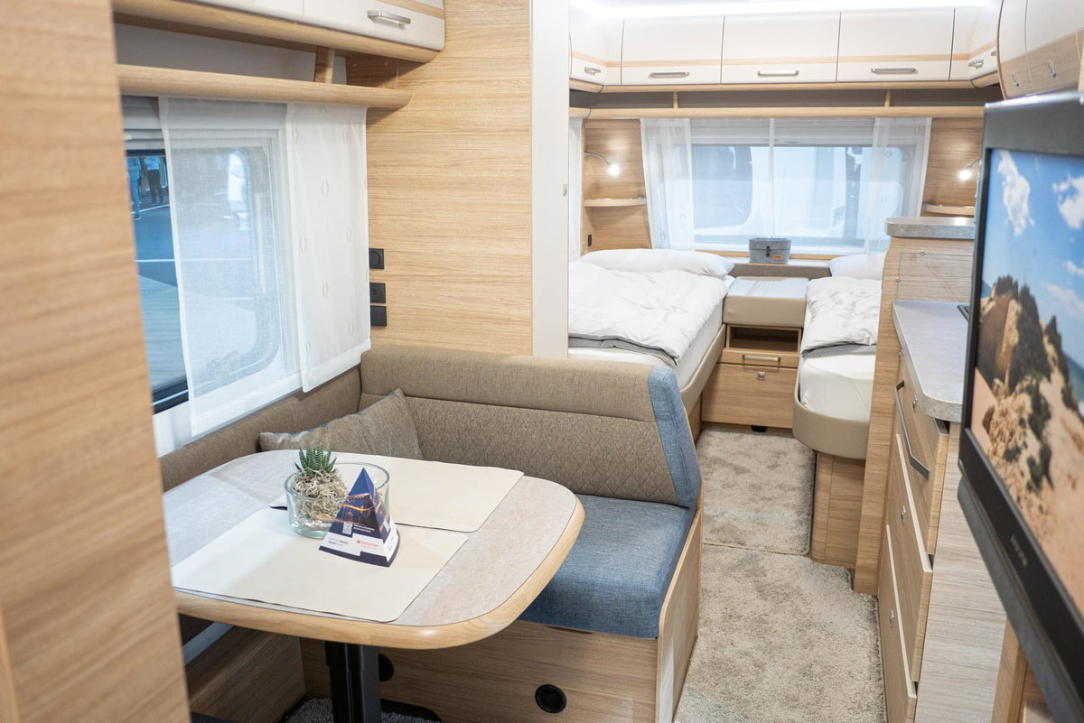 Fendt Bianco Activ 515 SGD Caravan Salon 2023 Interieur