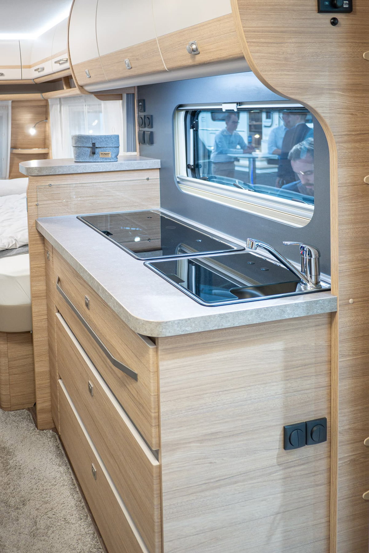 Fendt Bianco Activ 515 SGD Caravan Salon 2023 Keuken