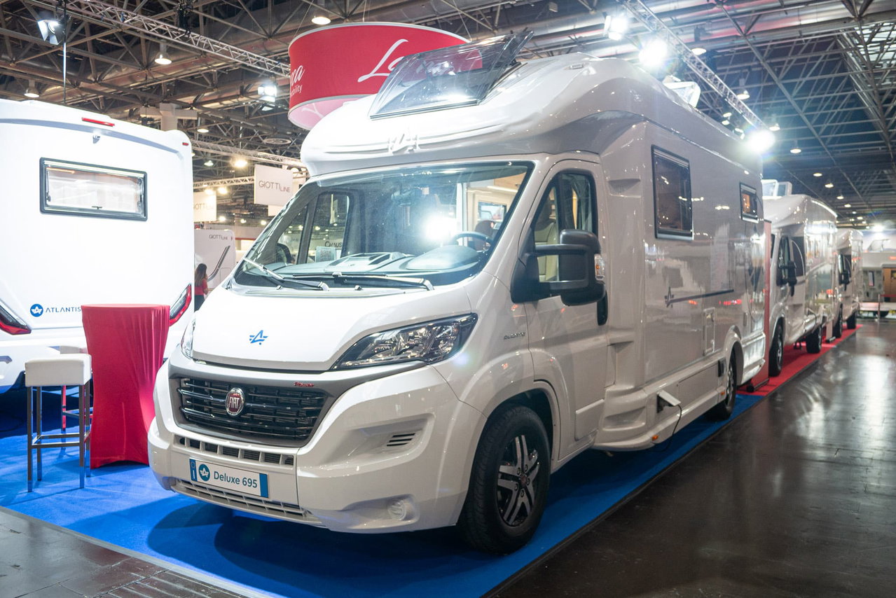 Atlantis Deluxe 695 Caravan Salon 2023