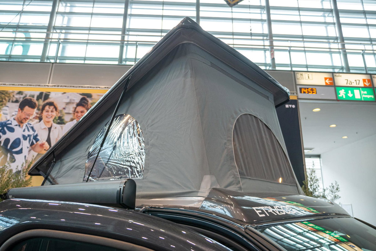 Etrusco Urban Camper UC 5.0 Caravan Salon 2023 Aufstelldach