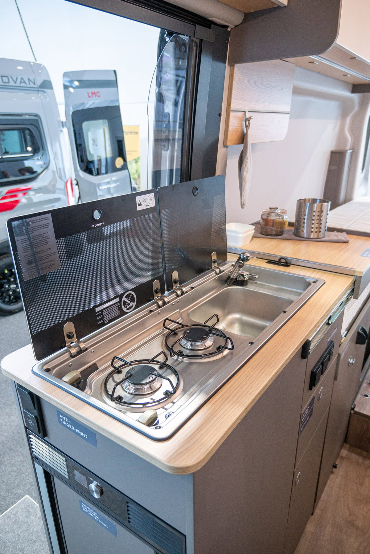 LMC Innovan 592 Caravan Salon 2023 Küche