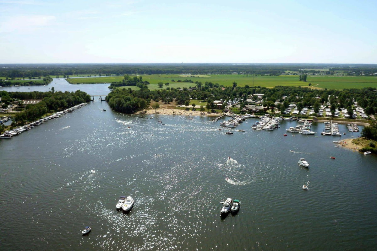Camping Nederland Huuraccommodatie Vakantiepark Leukermeer_