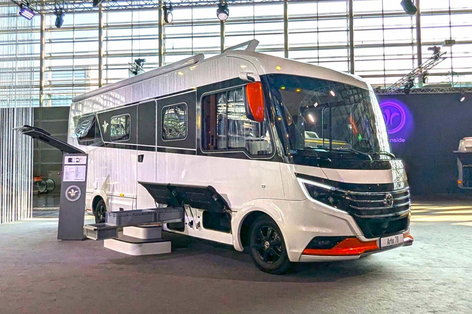 Innovaties Caravan Salon 2024: Niesmann+Bischoff Arto - de eerste lijnboot op basis van de Mercedes Sprinter