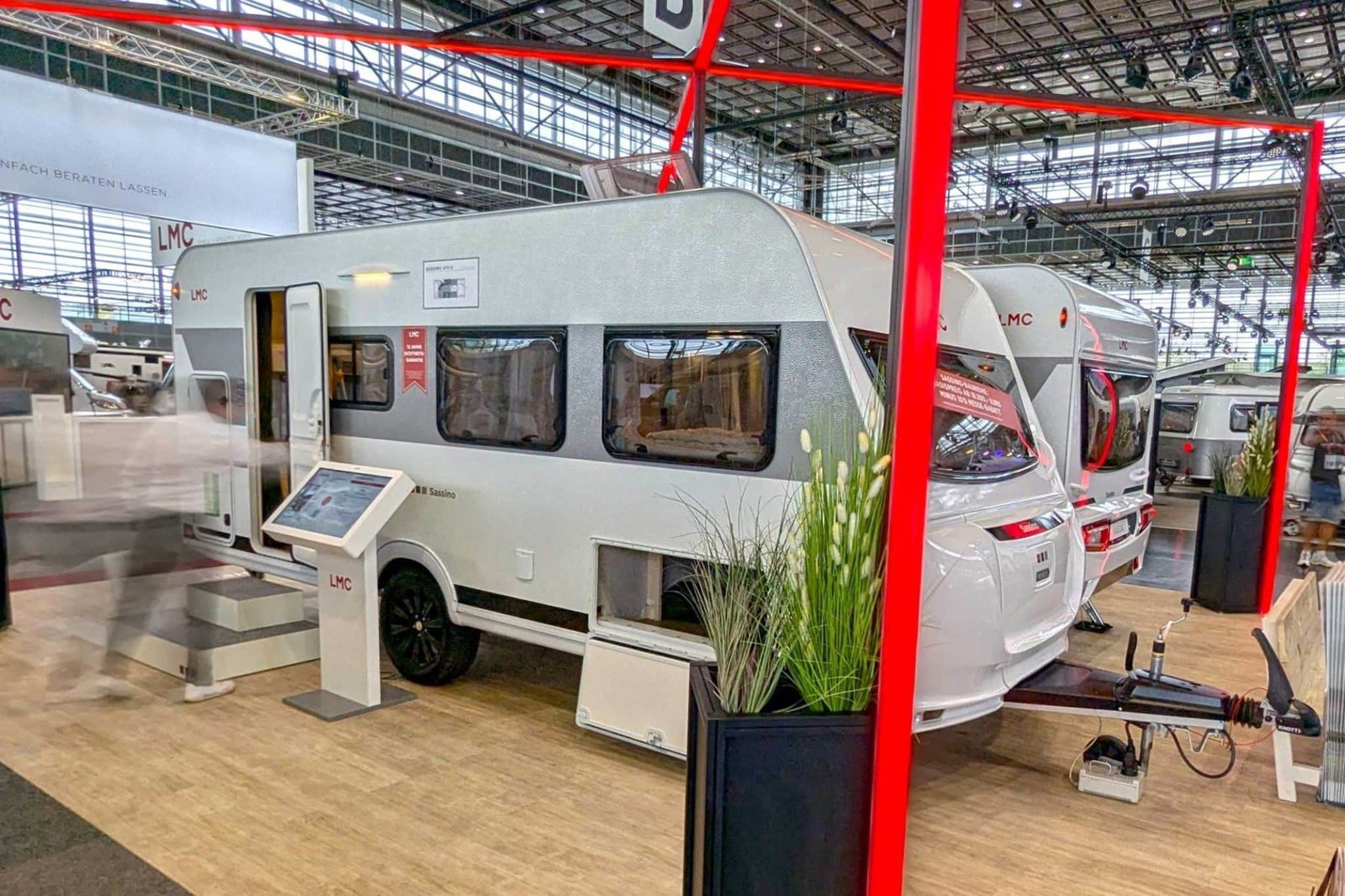 Innovations Caravan Salon 2024: LMC Sassino 470 K - ruime caravan voor grote gezinnen