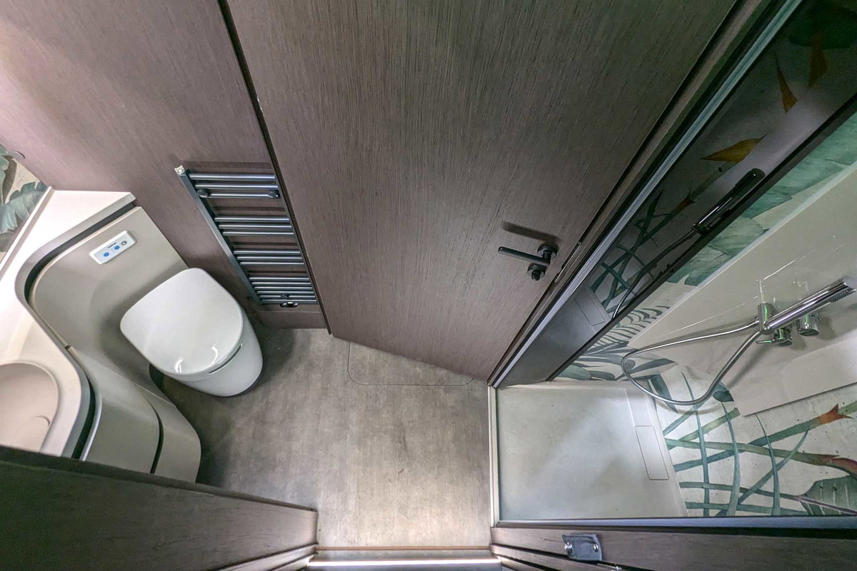 Mobilvetta Fluideen Studie Badkamer Caravan Salon 2024