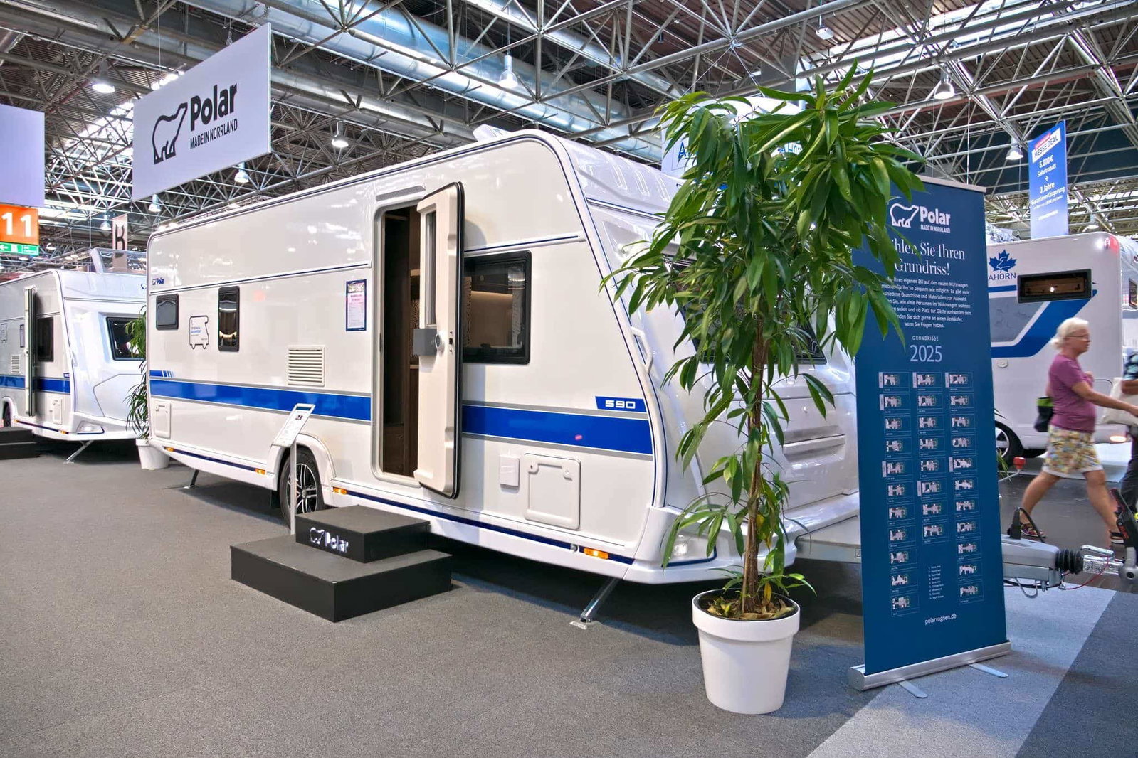 Polar Blueline 590 BFW (2025) - Luxe caravan voor maximaal 5 personen