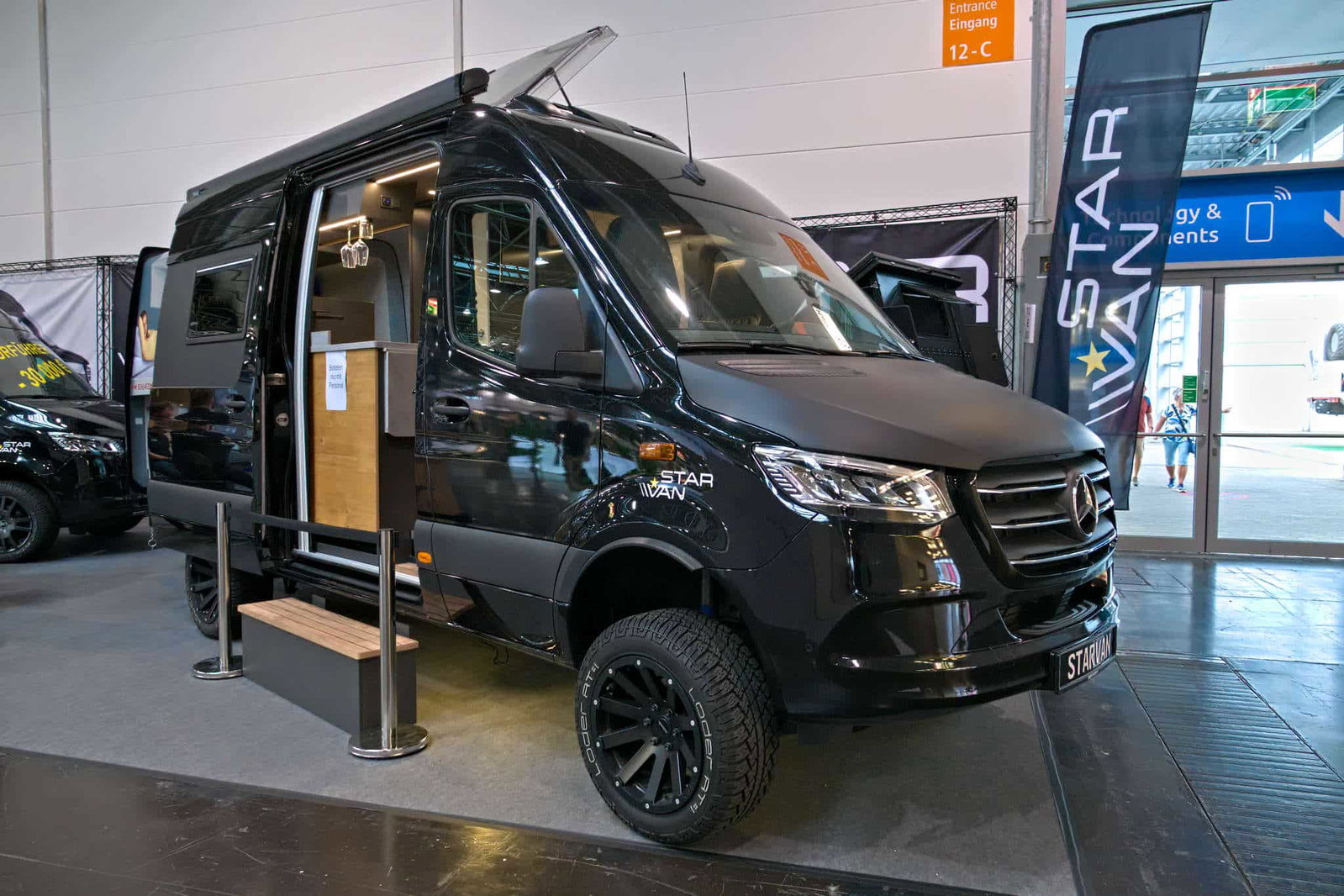 Starvan Cruiser & Rebel 4x4 (2025): Meer leefruimte ondanks compacte afmetingen dankzij slide-out achterin