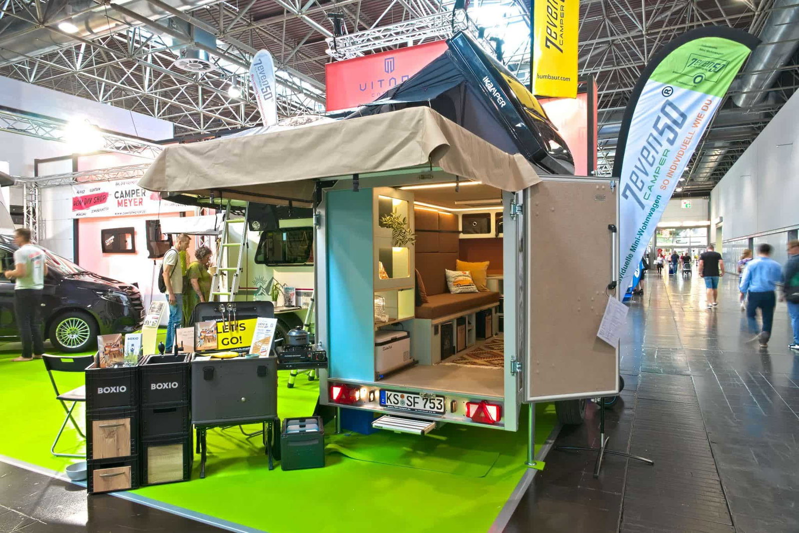 7even50 Mini-Travel (2025) - Minicaravan met daktent en maximaal 5 slaapplaatsen