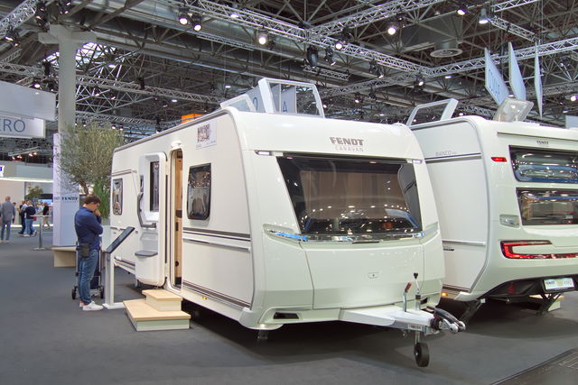 Stapelbed, douchecabine & 5 slaapplaatsen: dit biedt de nieuwe gezinscaravan